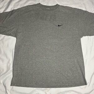 Nike Essential Tee